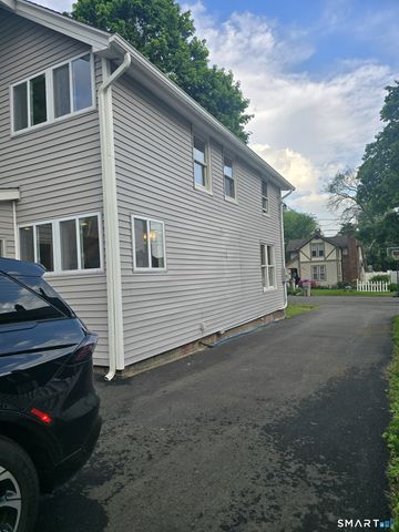 19 Jamaica Street, Bristol, CT 06010