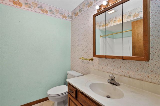 20350 Old 205, Edwardsburg, MI 49112