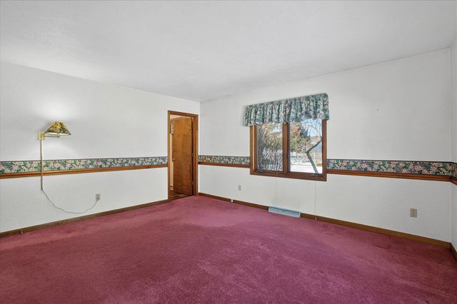 20350 Old 205, Edwardsburg, MI 49112