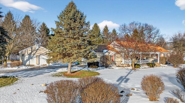 20350 Old 205, Edwardsburg, MI 49112