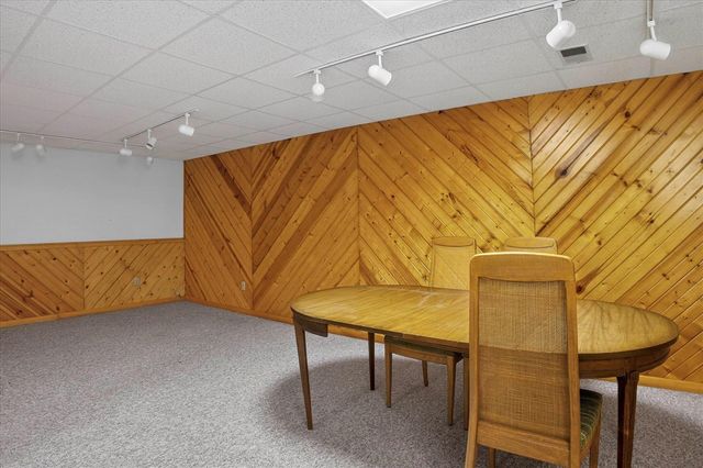 20350 Old 205, Edwardsburg, MI 49112