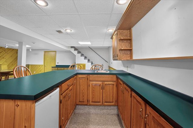 20350 Old 205, Edwardsburg, MI 49112