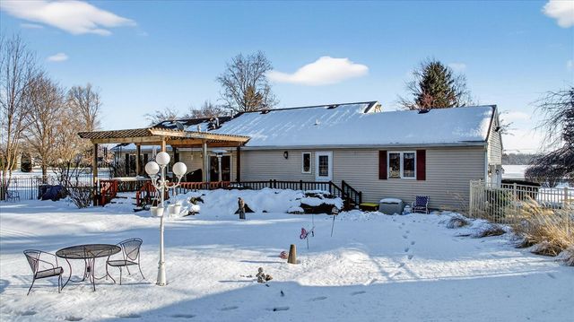 20350 Old 205, Edwardsburg, MI 49112