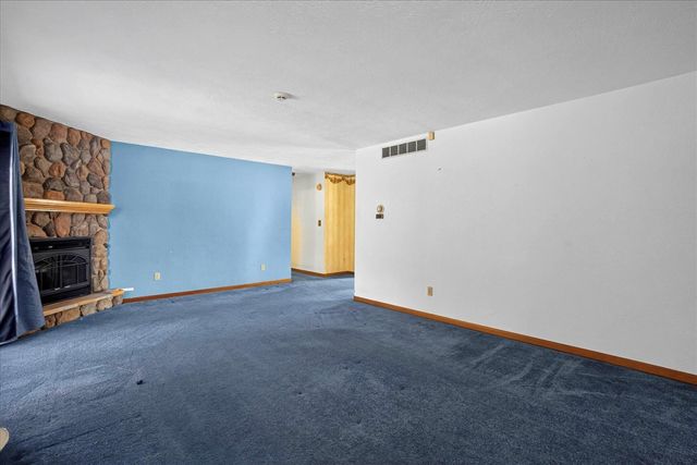 20350 Old 205, Edwardsburg, MI 49112