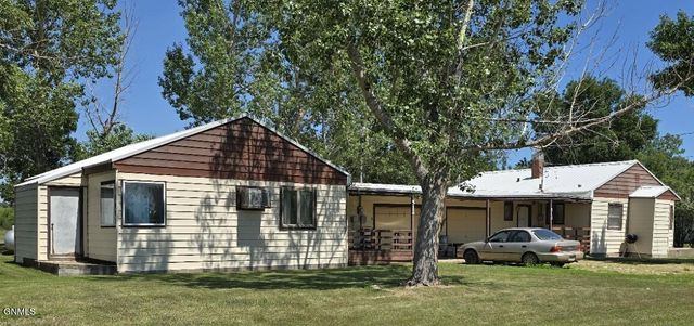 510 & 512 3rd Avenue W, Zap, ND 58580 property photo