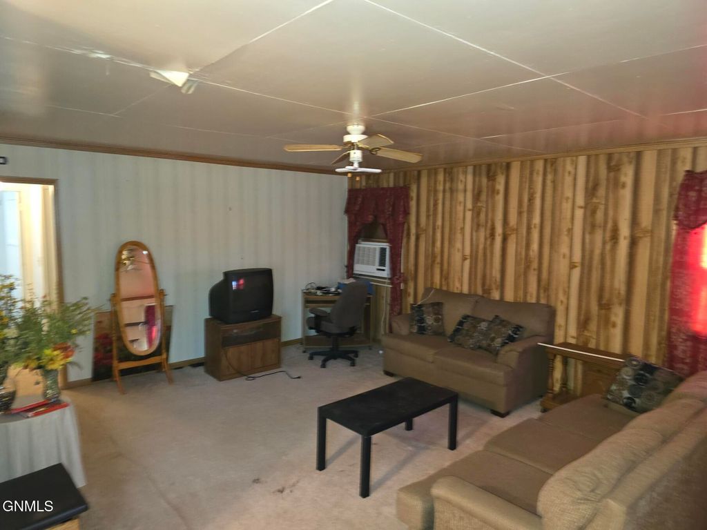 510 & 512 3rd Avenue W, Zap, ND 58580 photo 5