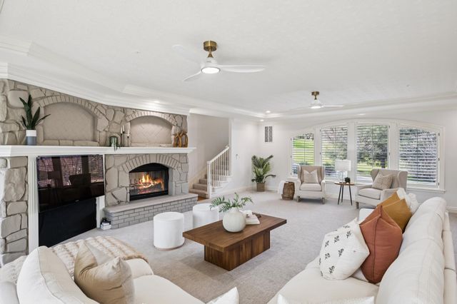 8044 Golden Eagle Way, Pleasanton, CA 94588