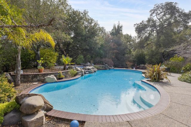8044 Golden Eagle Way, Pleasanton, CA 94588