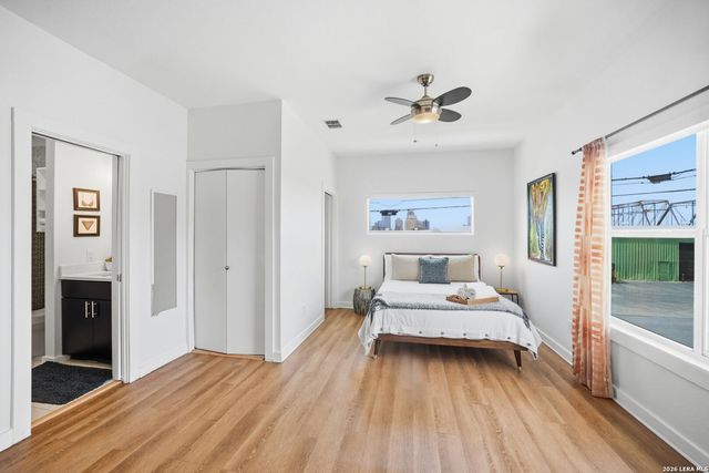 716 N Cherry, San Antonio, TX 78202