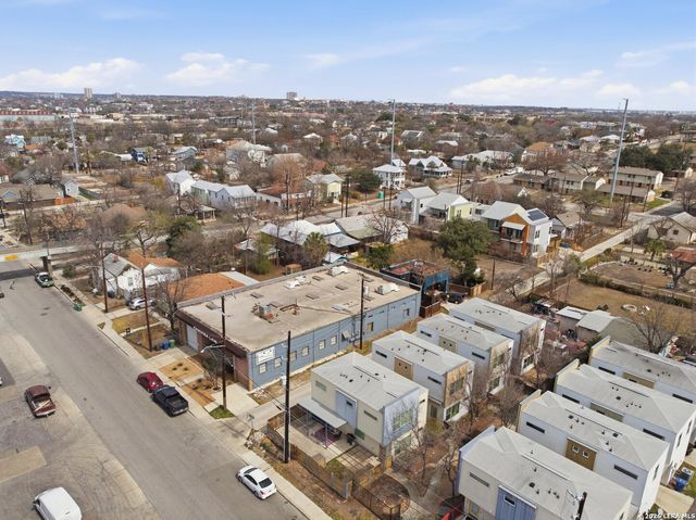 716 N Cherry, San Antonio, TX 78202