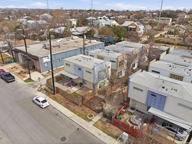 716 N Cherry, San Antonio, TX 78202