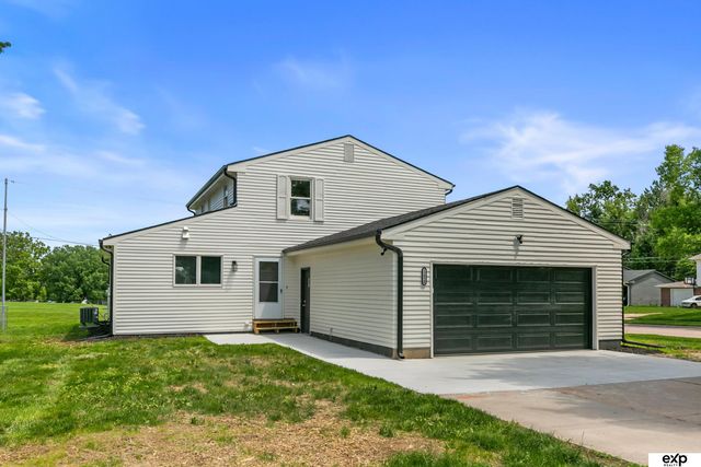 12820 Westwood Lane, Omaha, NE 68144