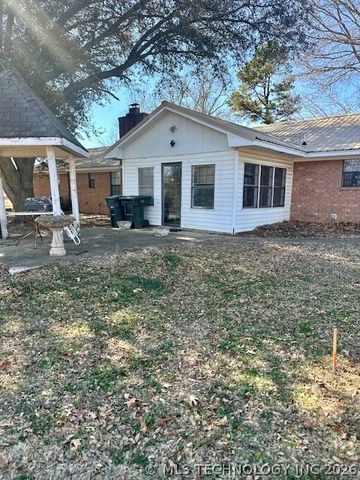 1101 W Georgia Street, Durant, OK 74701