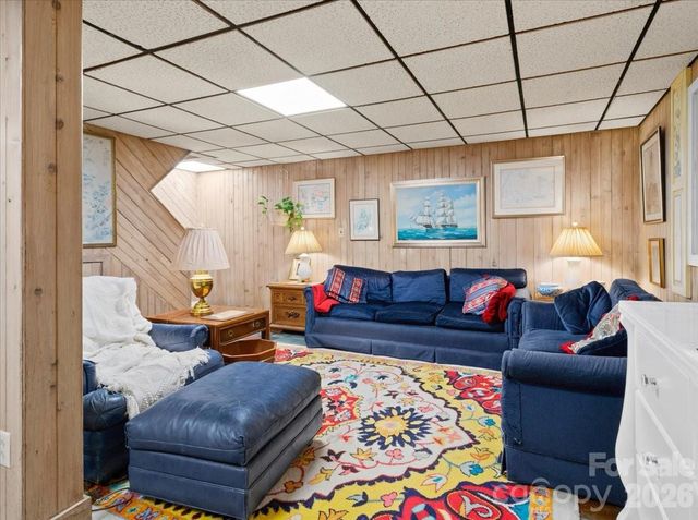 119 Fox Den Road, Mars Hill, NC 28754