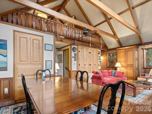 119 Fox Den Road, Mars Hill, NC 28754