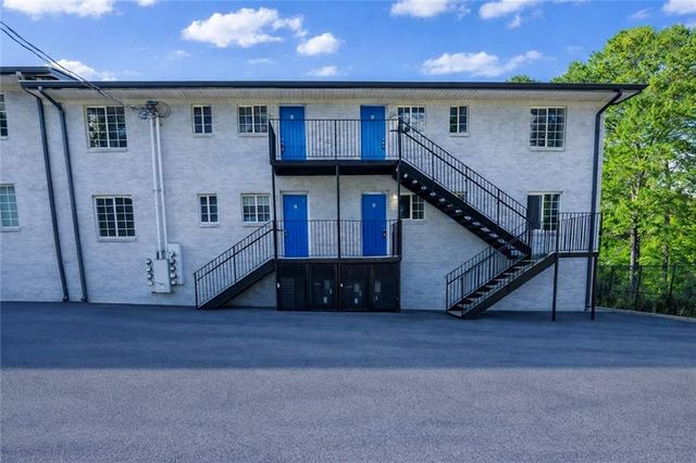 2065 Alison Court Unit 2, Atlanta, GA 30311