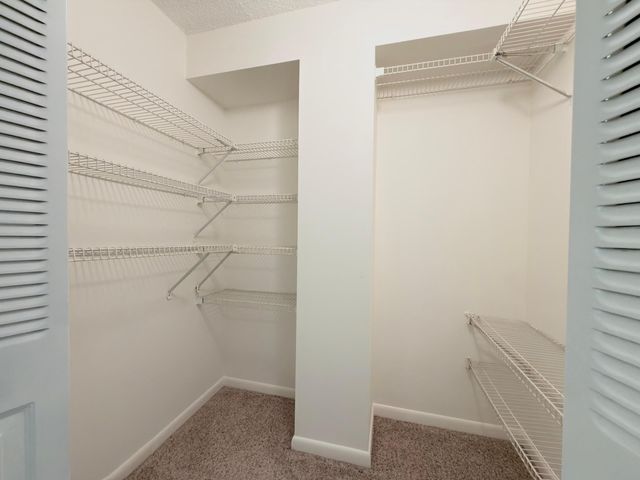 710 7th Lane, Palm Beach Gardens, FL 33418