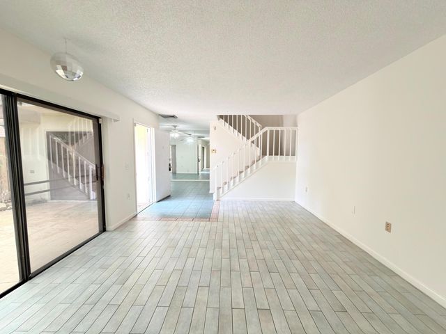 710 7th Lane, Palm Beach Gardens, FL 33418