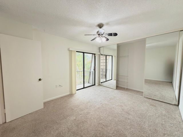 710 7th Lane, Palm Beach Gardens, FL 33418