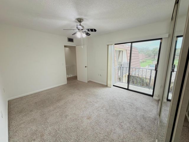 710 7th Lane, Palm Beach Gardens, FL 33418