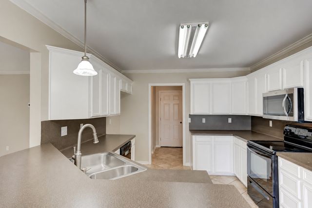 220 Harders Crossing Boulevard, Shreveport, LA 71106