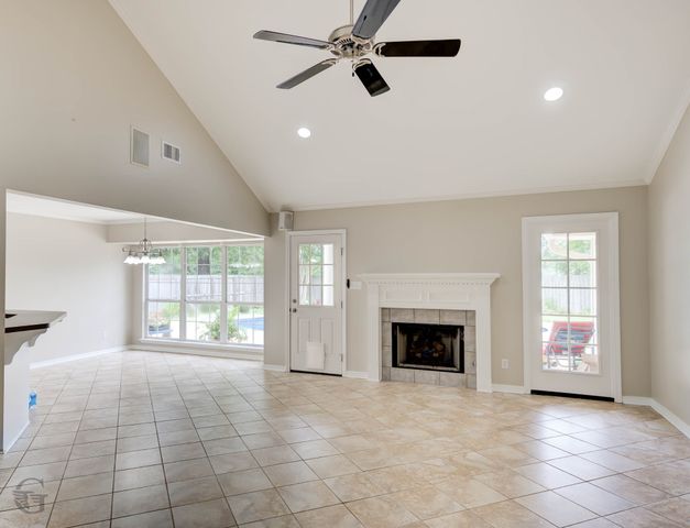 220 Harders Crossing Boulevard, Shreveport, LA 71106