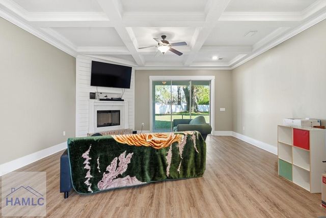 9 Palmer Place Lane NE, Ludowici, GA 31316