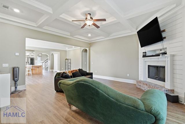 9 Palmer Place Lane NE, Ludowici, GA 31316