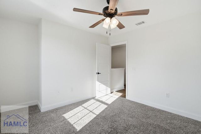 9 Palmer Place Lane NE, Ludowici, GA 31316