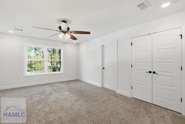 9 Palmer Place Lane NE, Ludowici, GA 31316