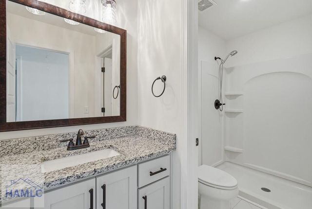 9 Palmer Place Lane NE, Ludowici, GA 31316