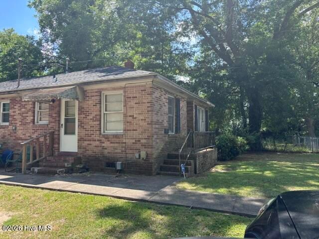 609 E Vernon Avenue, Kinston, NC 28501