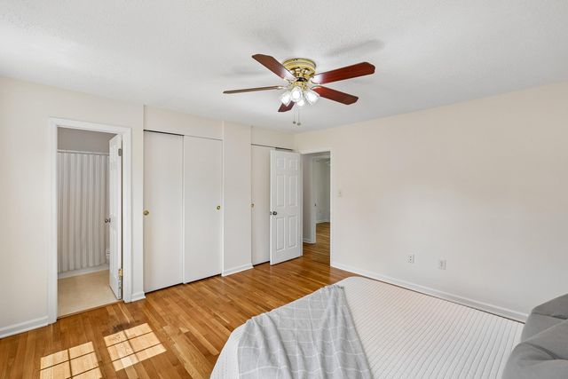 11781 COTTON MILL DR, Woodbridge, VA 22192