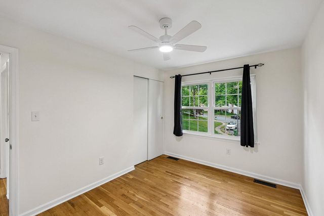 11781 COTTON MILL DR, Woodbridge, VA 22192