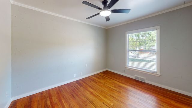 2010 N Locust Street, Denton, TX 76209