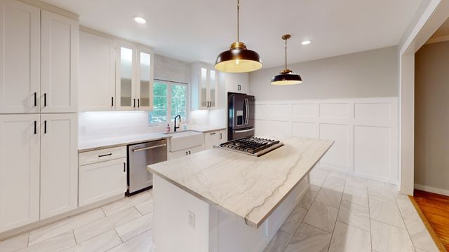 2010 N Locust Street, Denton, TX 76209