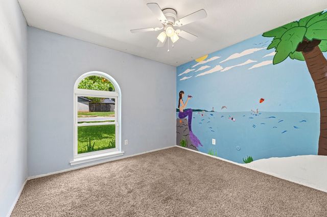 6800 Echo Hill Drive, Watauga, TX 76148