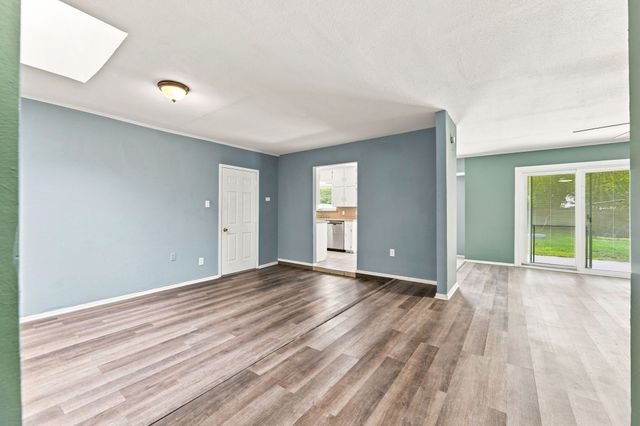 6800 Echo Hill Drive, Watauga, TX 76148