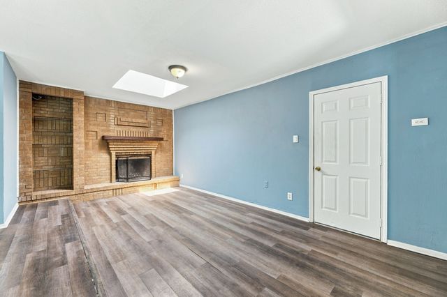 6800 Echo Hill Drive, Watauga, TX 76148