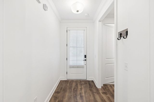 65 Laurel Oaks Drive, Freeport, FL 32439