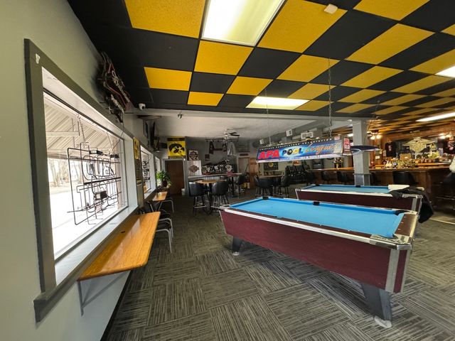 220 N Pine Street, Davenport, IA 52802