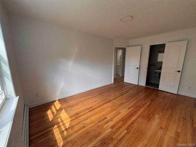 71-34 Kissena Boulevard 3, Flushing, NY 11367