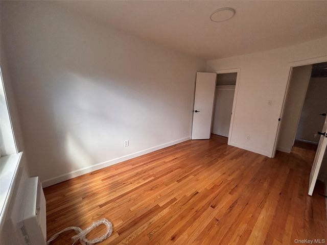 71-34 Kissena Boulevard 3, Flushing, NY 11367