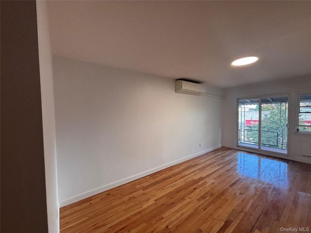 71-34 Kissena Boulevard 3, Flushing, NY 11367