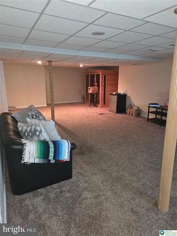 1206 SHILOH RD, Allentown, PA 18106