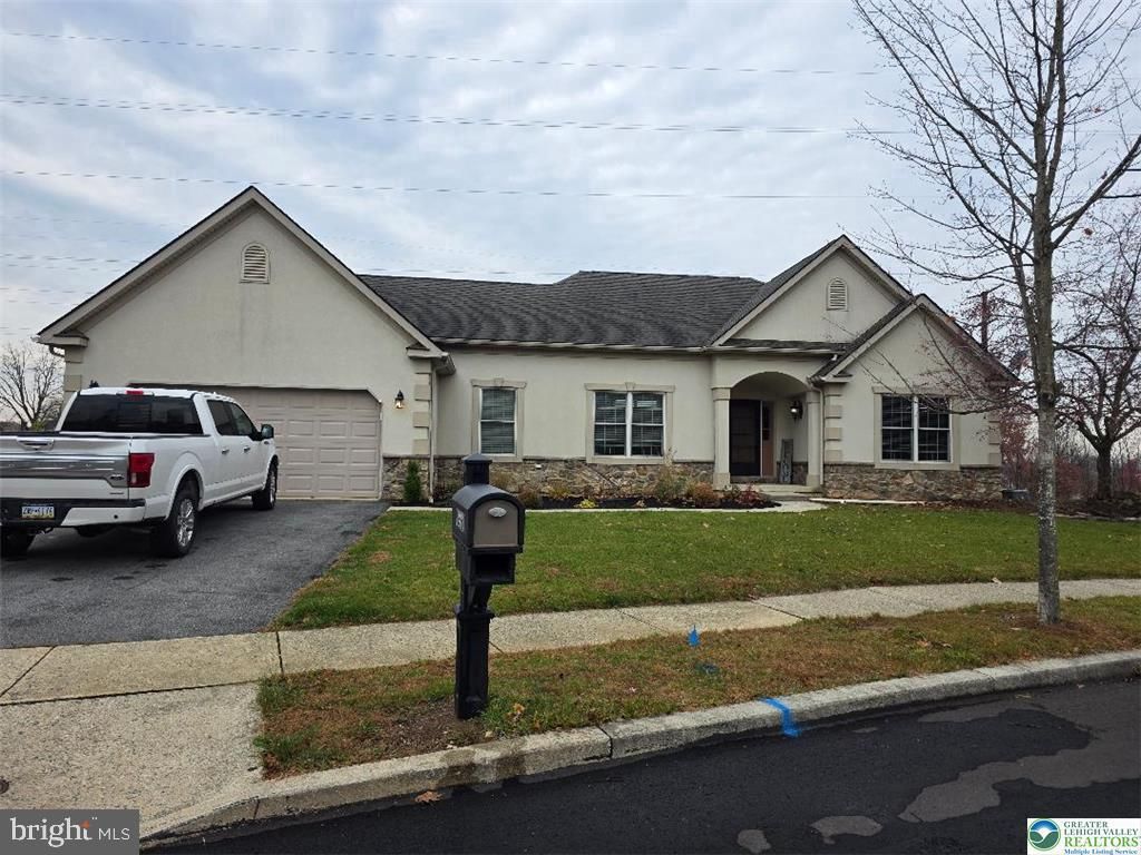 1206 SHILOH RD, Allentown, PA 18106