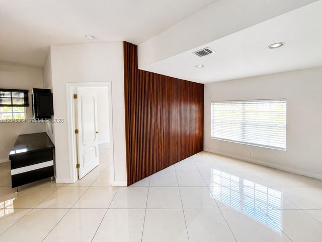 5132 NW 106th Avenue 5132, Doral, FL 33178