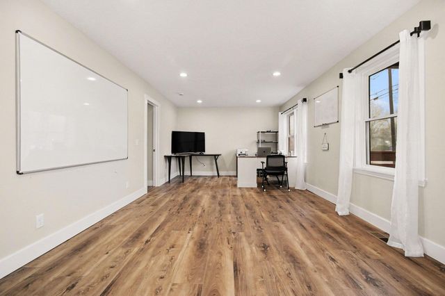 5317 Stellhorn Road, Fort Wayne, IN 46815