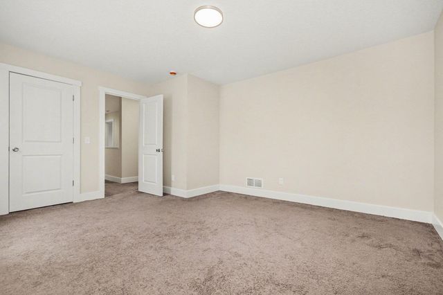 5317 Stellhorn Road, Fort Wayne, IN 46815