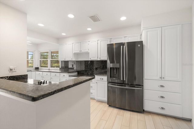 7574 CUMBERLAND COURT, Seminole, FL 33777